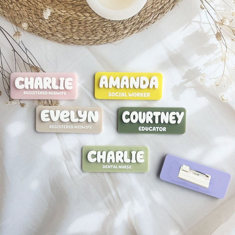 Tuxedo Lapel Pin - Broche com nome personalizado, placa de